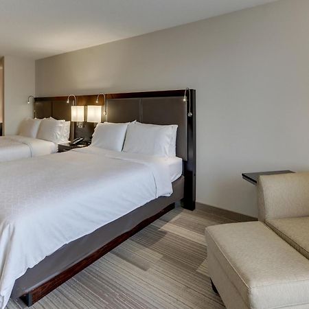Holiday Inn Express Hotel & Suites Dayton-Centerville By Ihg Exterior photo
