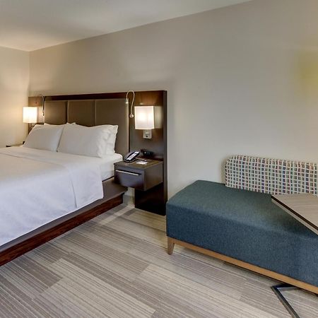 Holiday Inn Express Hotel & Suites Dayton-Centerville By Ihg Exterior photo