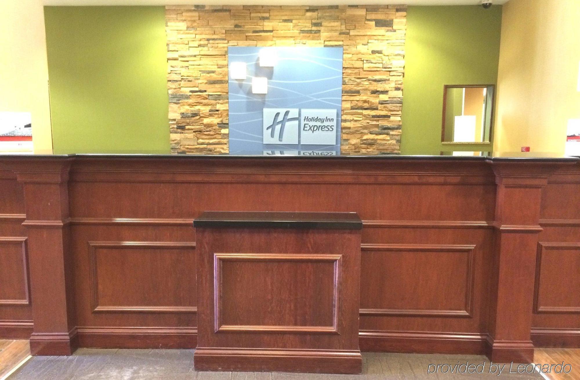Holiday Inn Express Hotel & Suites Dayton-Centerville By Ihg Exterior photo
